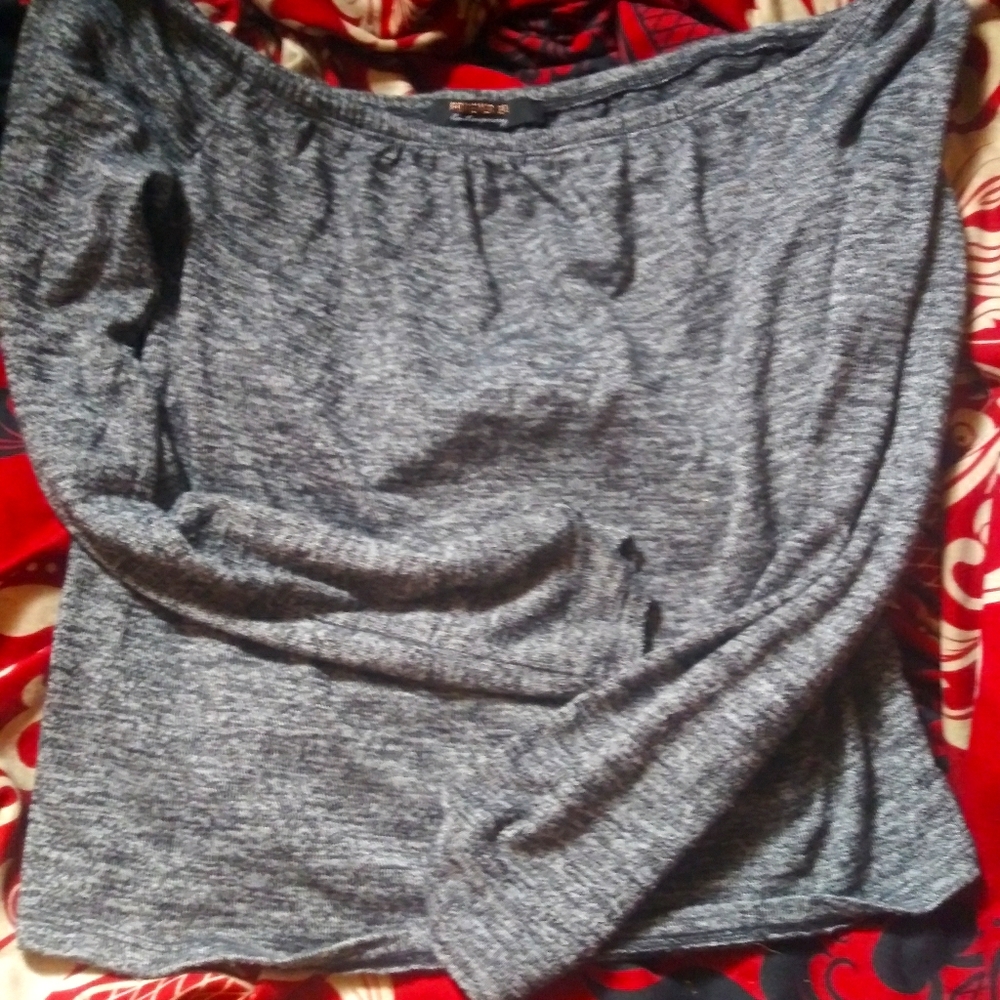 M Forever21 Women's Dark Gray Off Shoulder Top